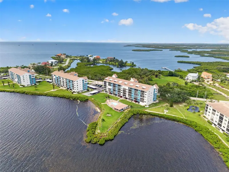 4650 Bay Blvd #1044, FL