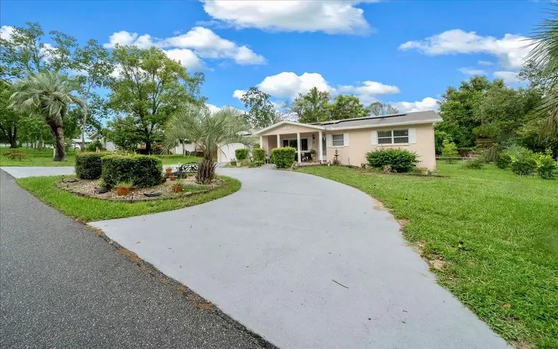 66 S Desoto St, FL