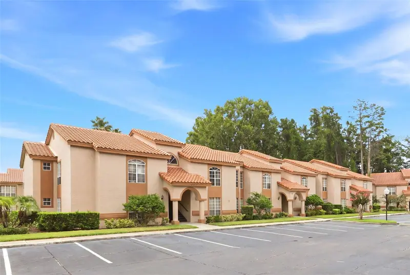 4696 Sussex Ter #202, FL
