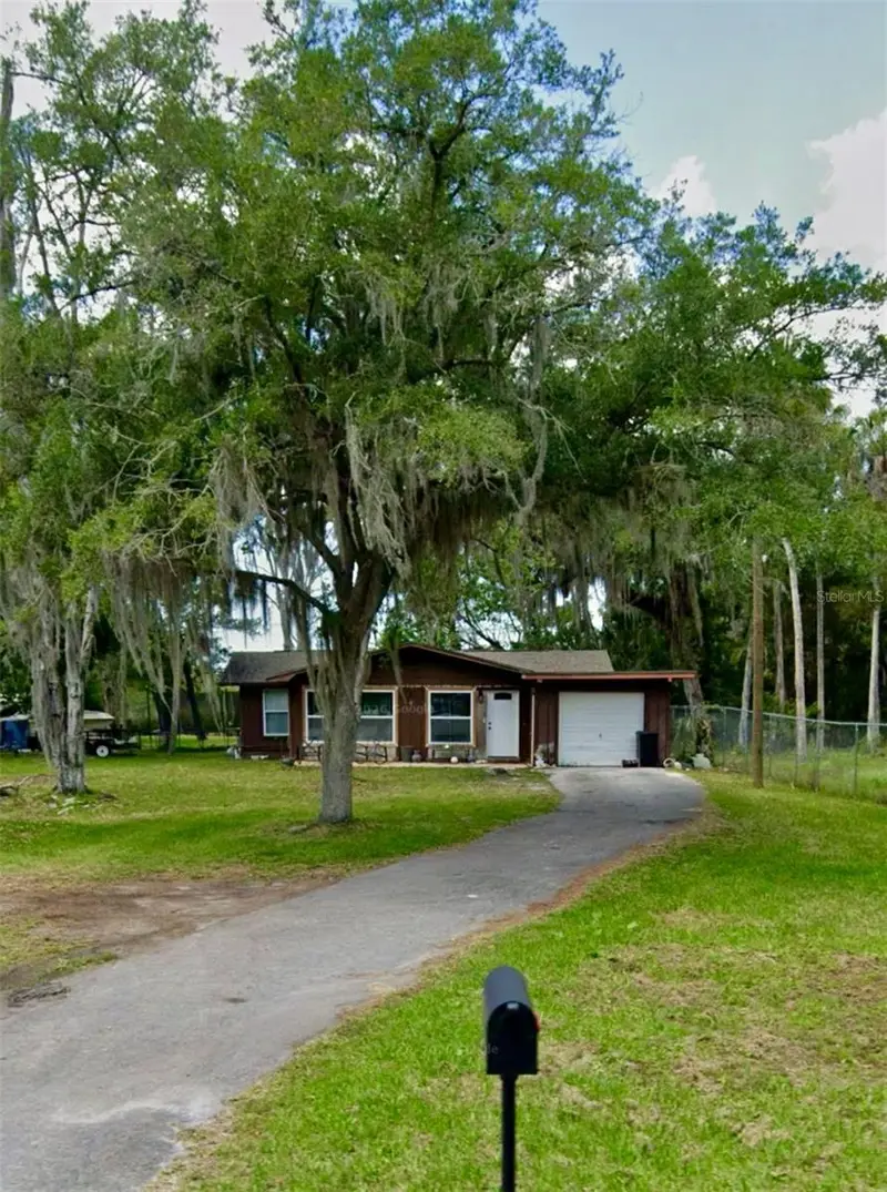 10661 W Halls River Rd, FL