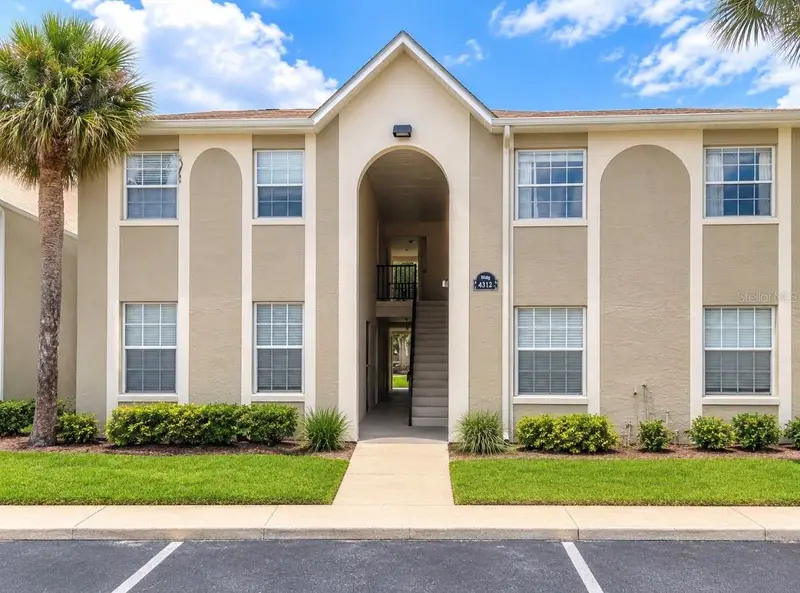 4312 Hector Ct #4, FL