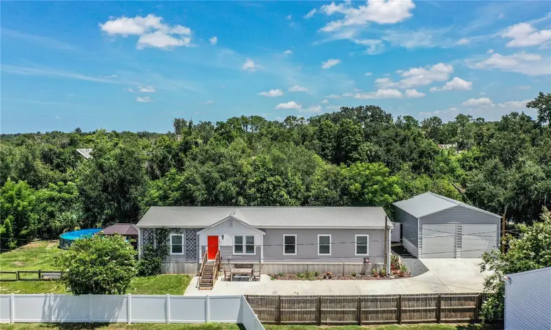 950 Lake Cove Trl, FL