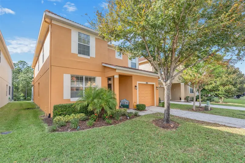 2908 Banana Palm Dr, FL