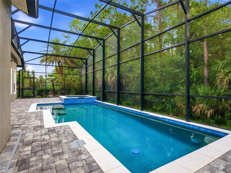 477 Luna Bella Ln, FL