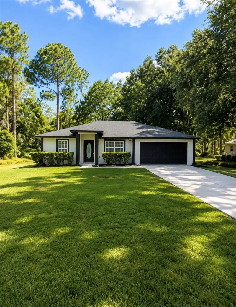 28 Locust Dr, FL