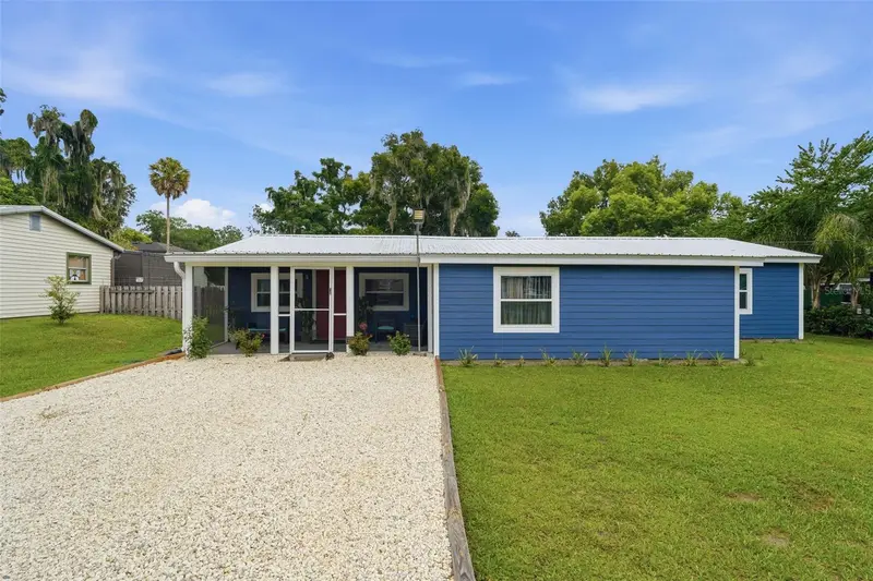 471 Pinegrove St, FL