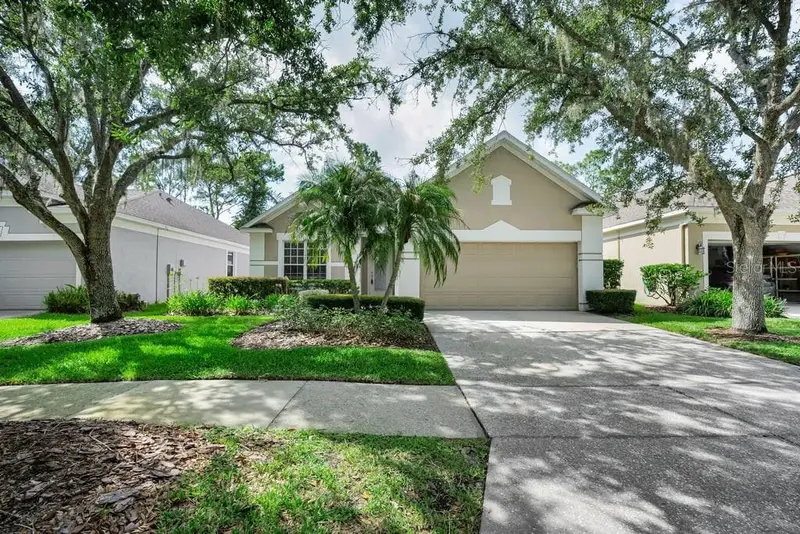 18104 Hamden Park Way, FL
