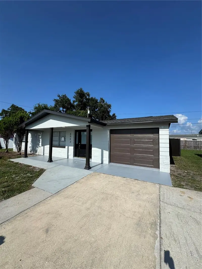 3542 Bedford St, FL