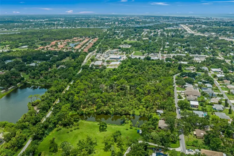 1210 Twin Lakes Ave, FL