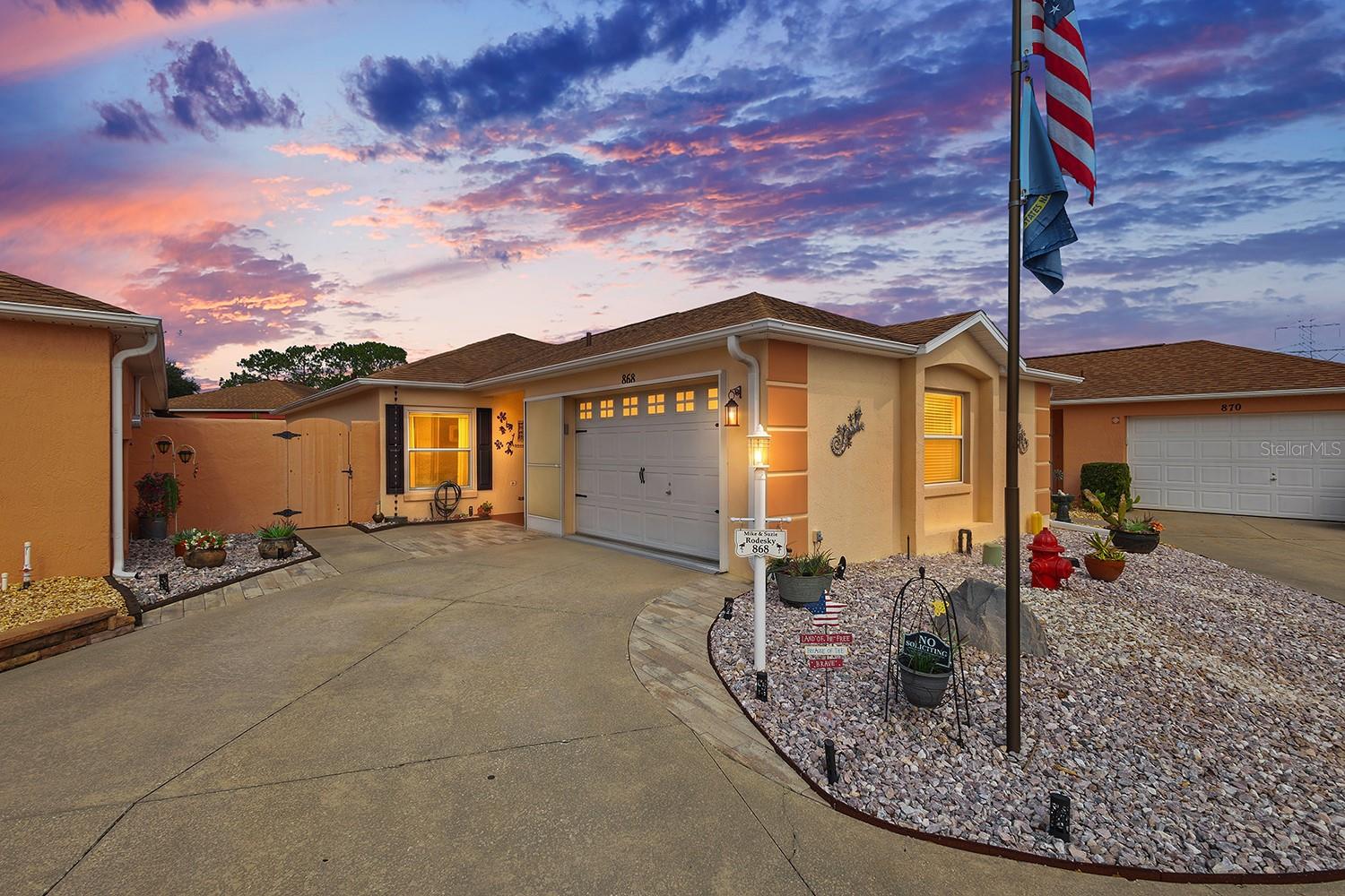 868 Oviedo Rd, FL
