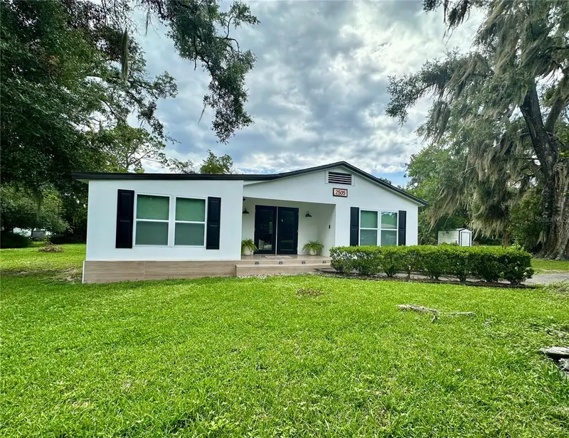 2505 Ne 13th Ave, FL