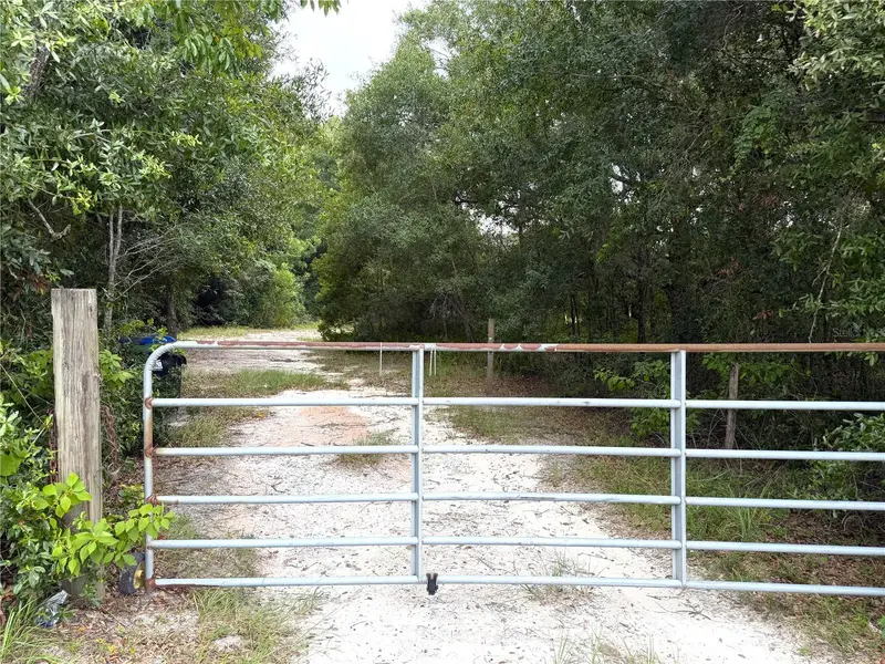 3255 Golden Gem Rd, FL