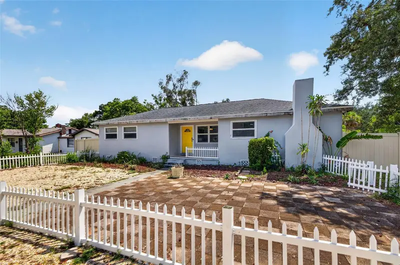 166 Pinellas Way N, FL