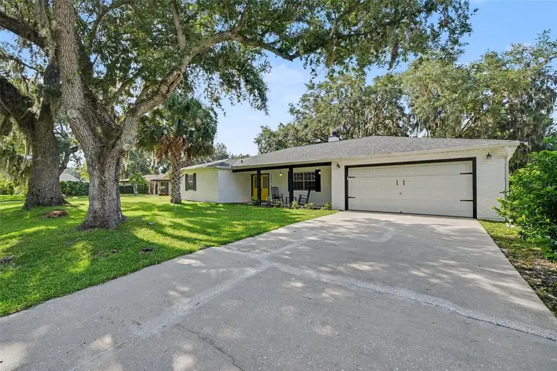 1592 Skyline Dr, FL