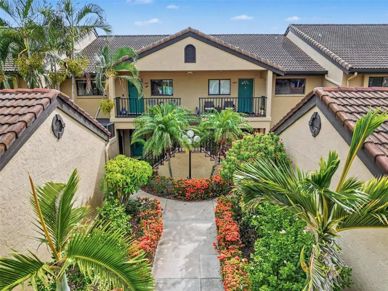 5652 Ashton Lake Dr #5652, FL