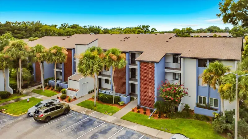 15 Escondido Ct #148, FL