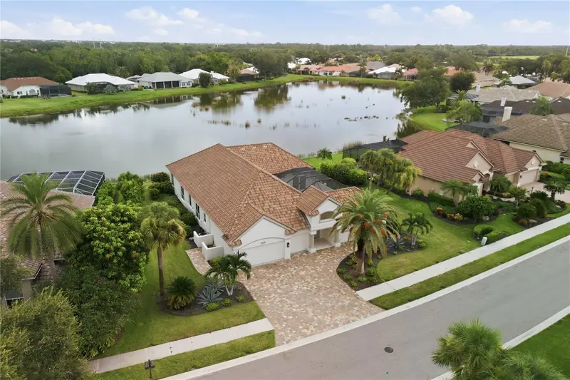 309 S Stone Briar Creek Dr, FL
