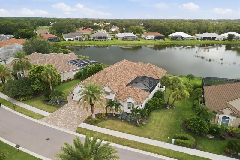 309 S Stone Briar Creek Dr, FL