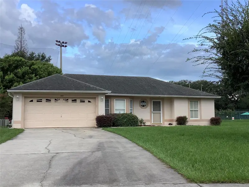 665 Stevelynn Cir, FL