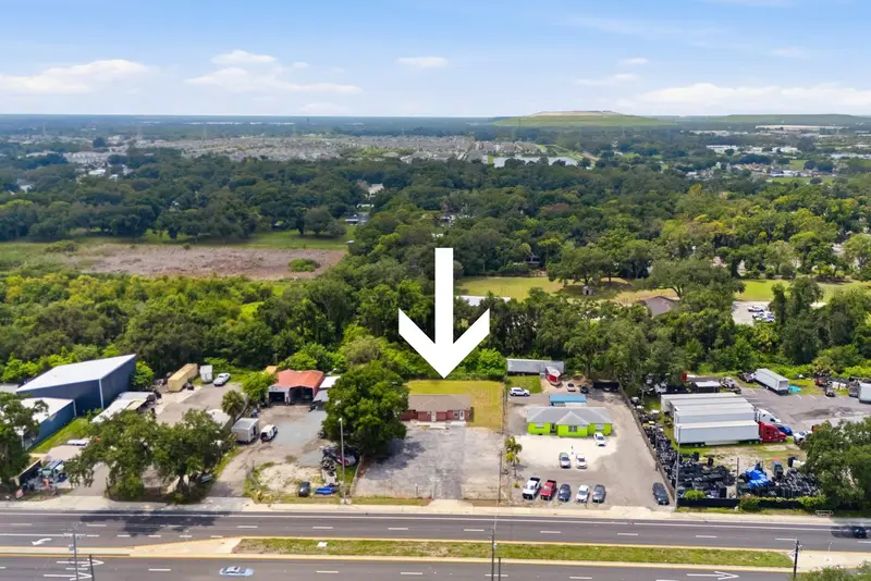 7113 Causeway Blvd, FL