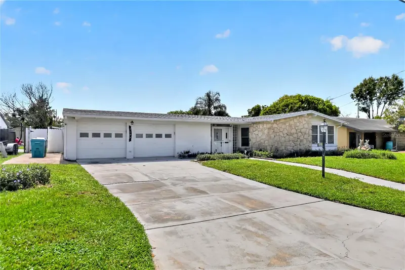 2604 Reef Ct, FL