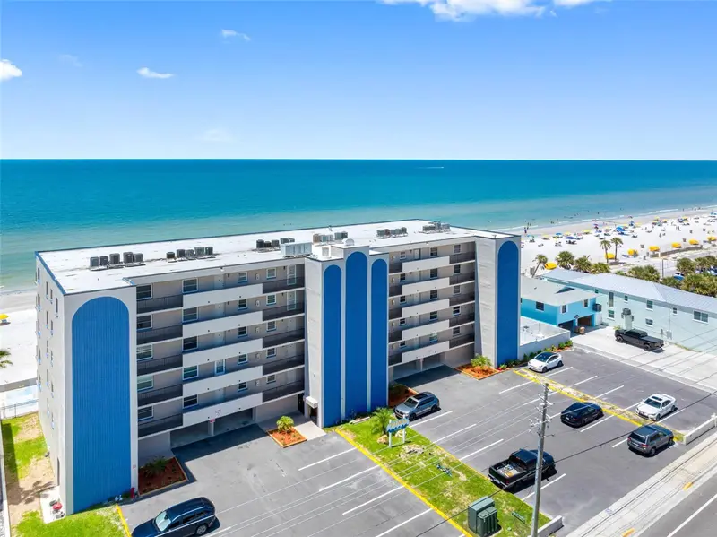 14300 Gulf Blvd #501, FL