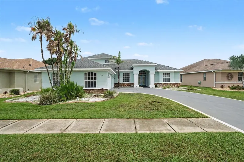 5020 Gevalia Dr, FL