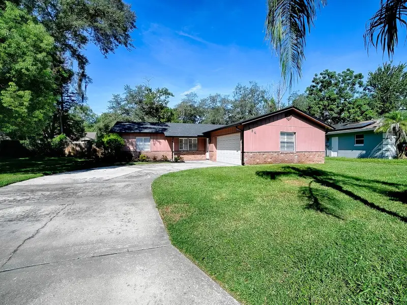 154 Essex Dr, FL