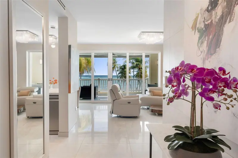 400 Ocean Drive #423, PR