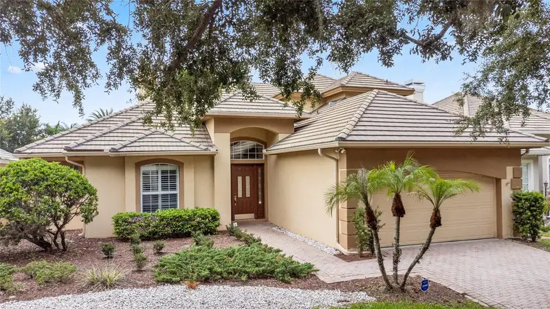 10734 Woodchase Cir, FL