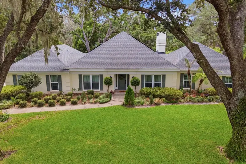 33746 Spring Dr, FL
