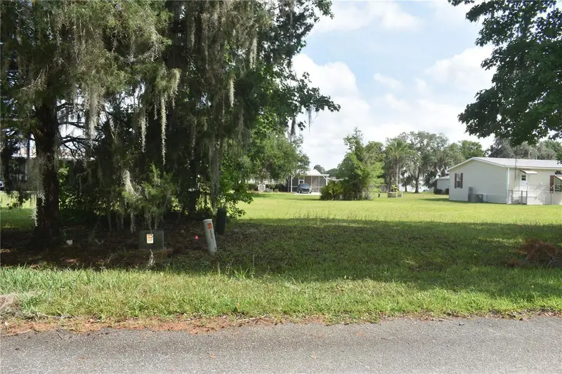 Lots 2 Blk D Lexington Cir, FL