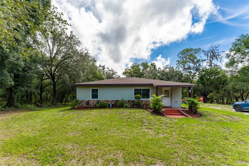 Wimauma listing