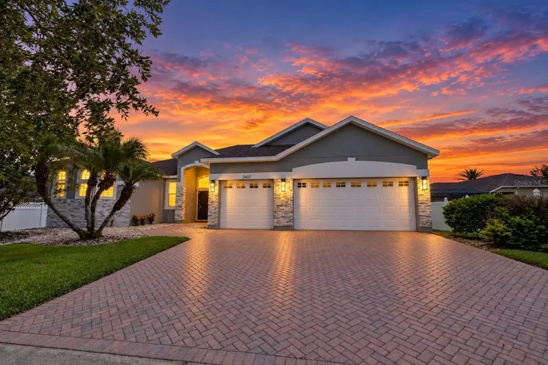 Live Oak Reserve listing