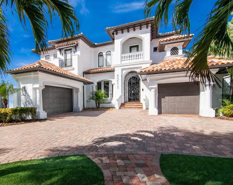 5211 W Neptune Way, FL