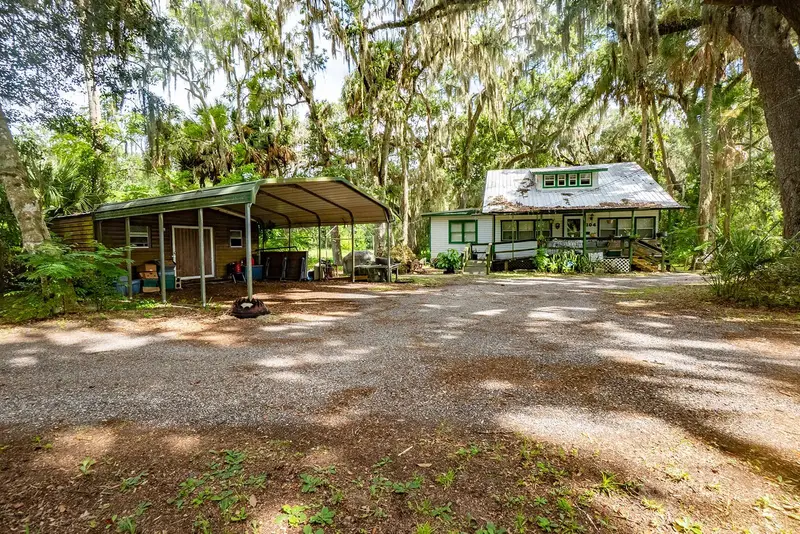 104 W Louis Broer Rd, FL
