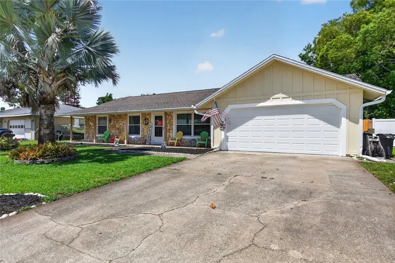 222 Pinerock Pl, FL