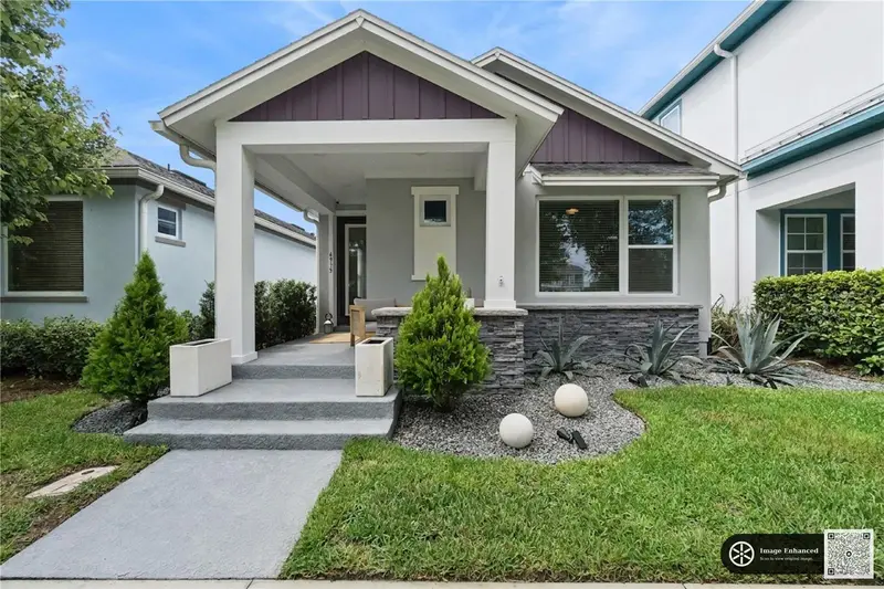 6935 Higgs Aly, FL