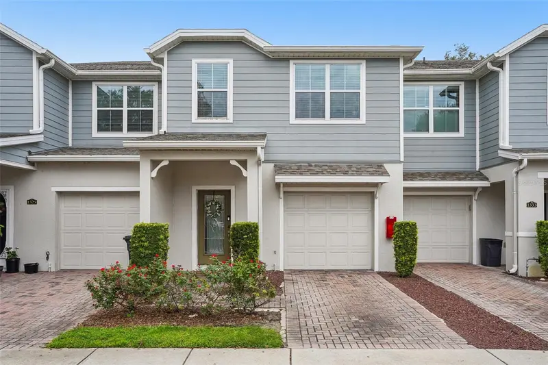1329 Heritage Commons Dr, FL
