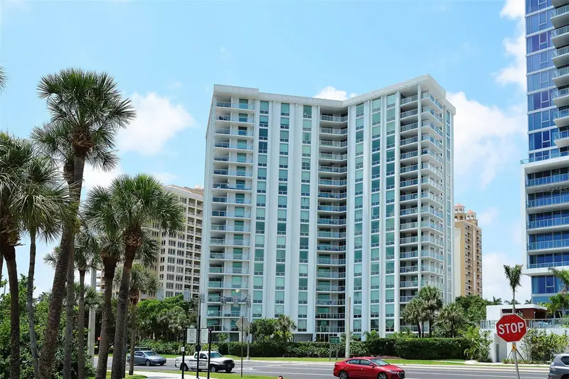 1111 N Gulfstream Ave #Ph-C, FL