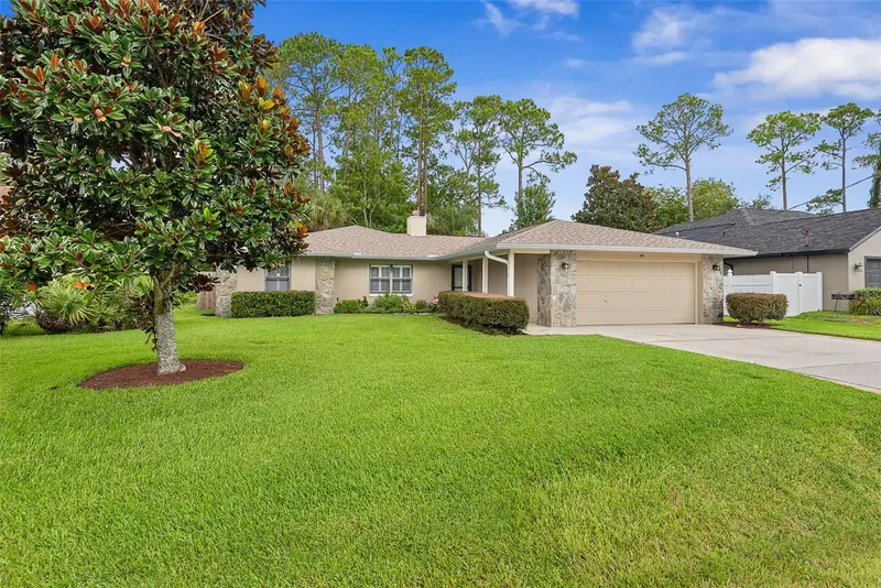 49 Bannerwood Ln, FL