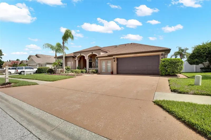 22523 Willow Lakes Dr, FL