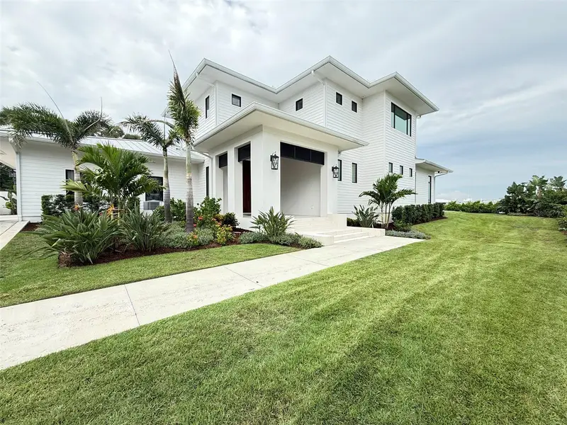 101 Due East St, FL