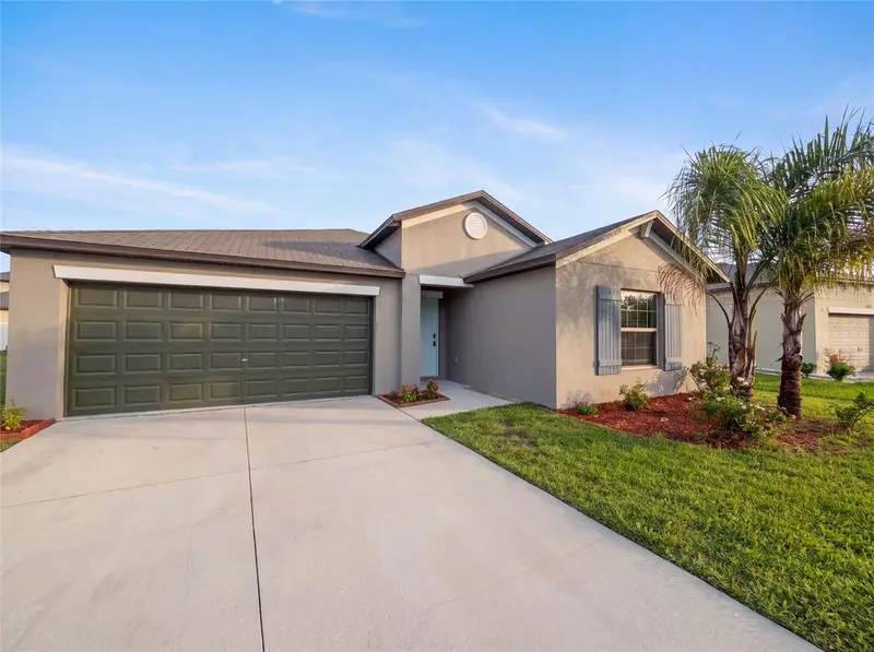 39693 Harvest Creek Ln, FL