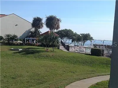 1515 Pinellas Bayway S #17, FL