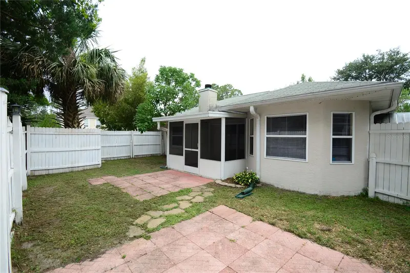 90 Sleepy Hollow Trl, FL