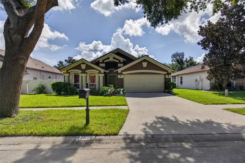 2701 Brookville Dr, FL