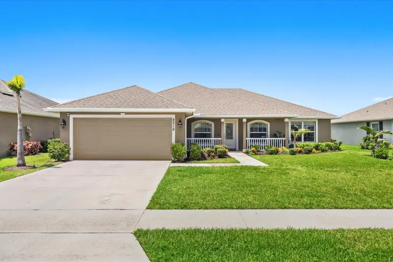 8516 Waterstone Blvd, FL