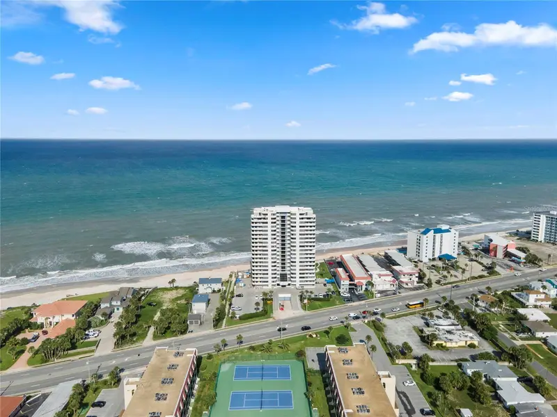 1420 N Atlantic Ave #703, FL