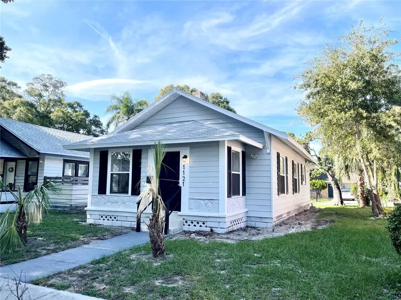 1121 10th Ave S, FL